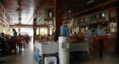 The comfortable restaurant serivng lots of very good meals for a reasonable cost